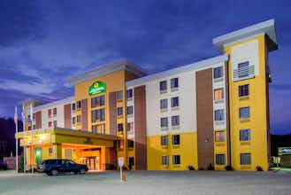 Hotel La Quinta Inn Ste Elkview photo 2