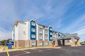 Hotel Microtel Inn & Suites by Wyndham Bossier City photo 5