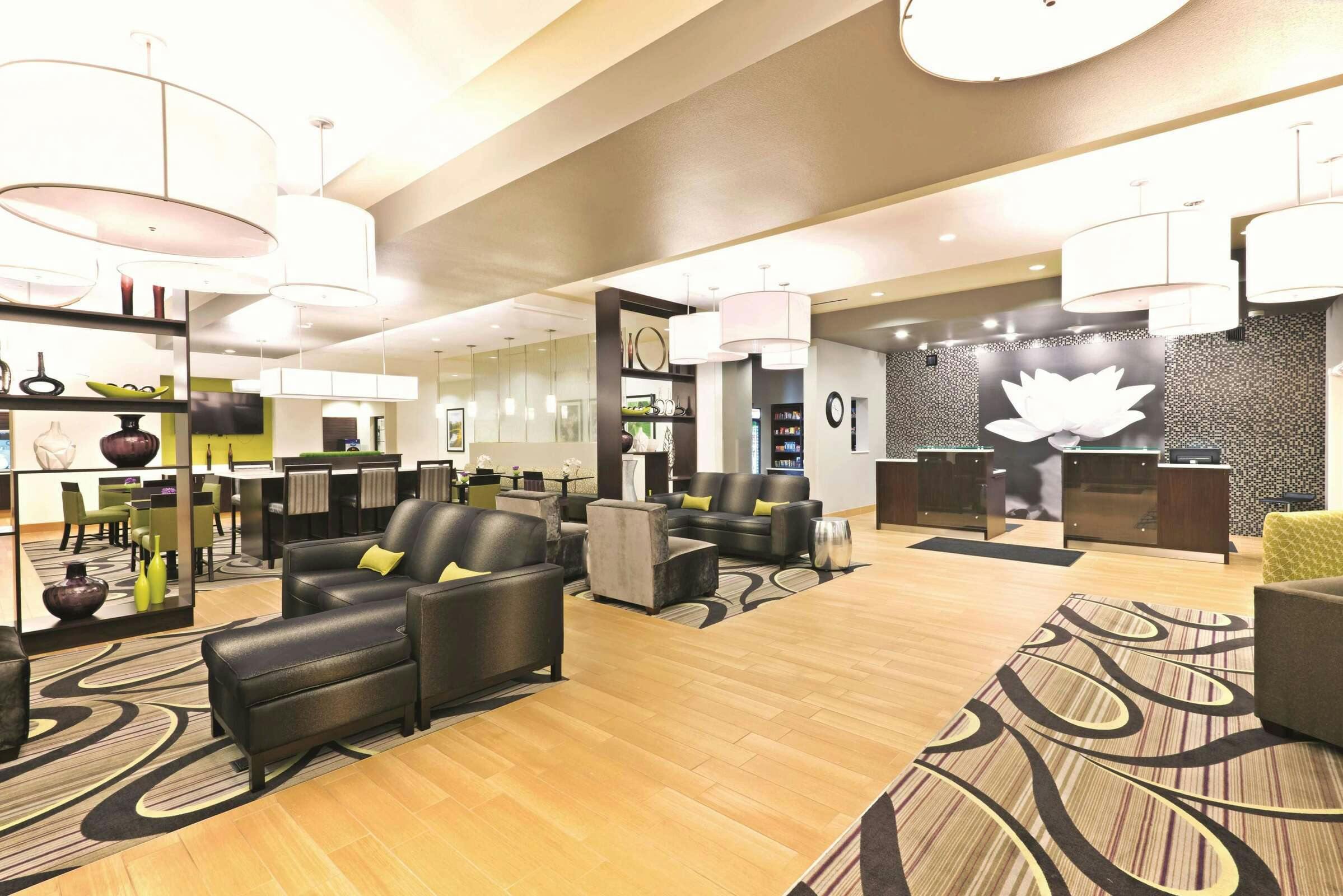 Hotel La Quinta Inn Ste Billings photo 1