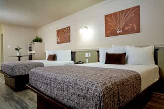 Hotel Family Garden Inn & Suites photo 3