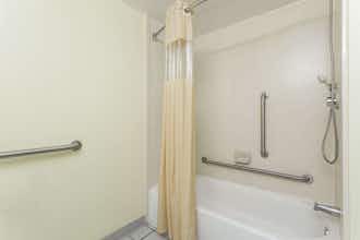 Hotel Days Inn Marianna photo 1