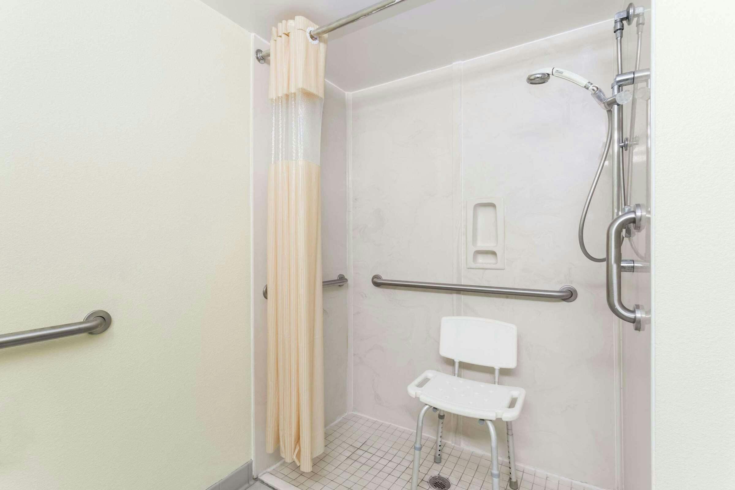 Hotel Days Inn Marianna photo 2