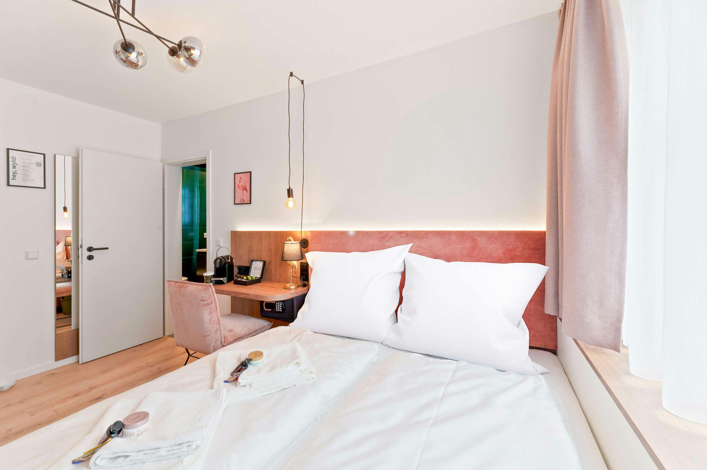 Hotel JUNGLE No5 Boutique Hotel - Stuttgart City-Cente photo 2