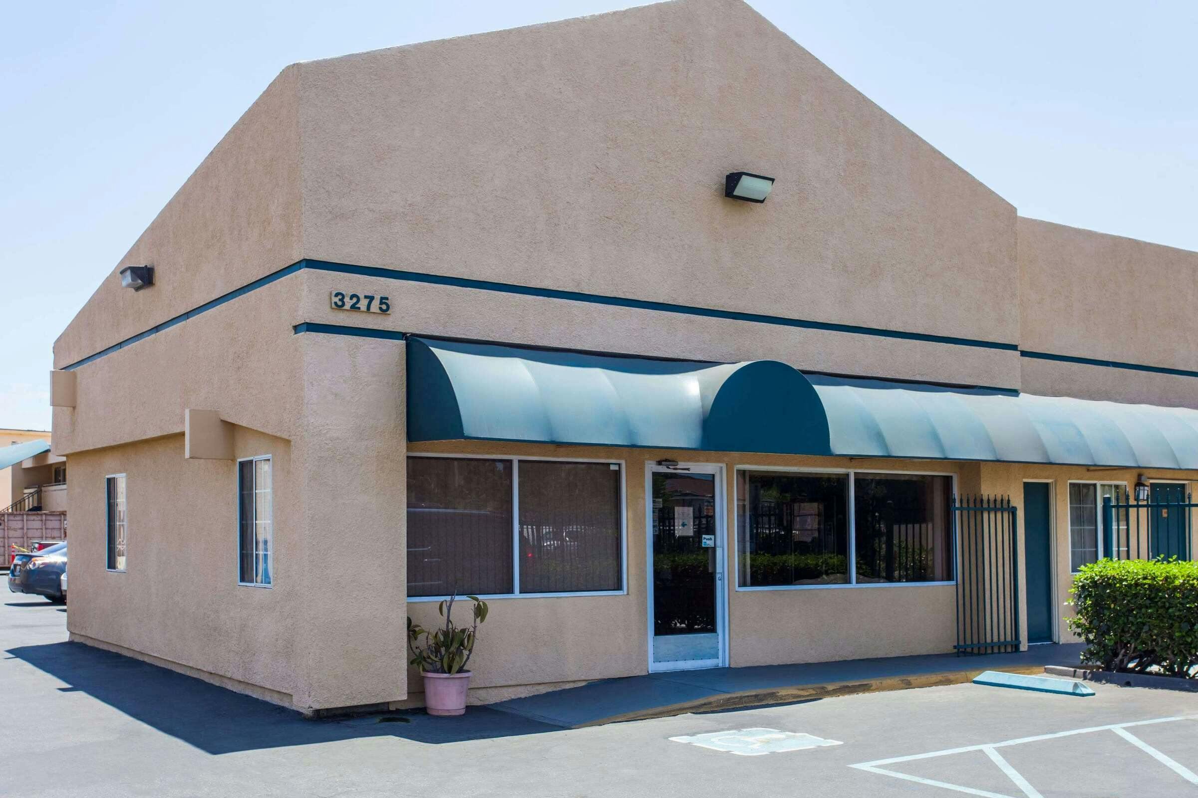 Travelodge by Wyndham San Diego SeaWorld