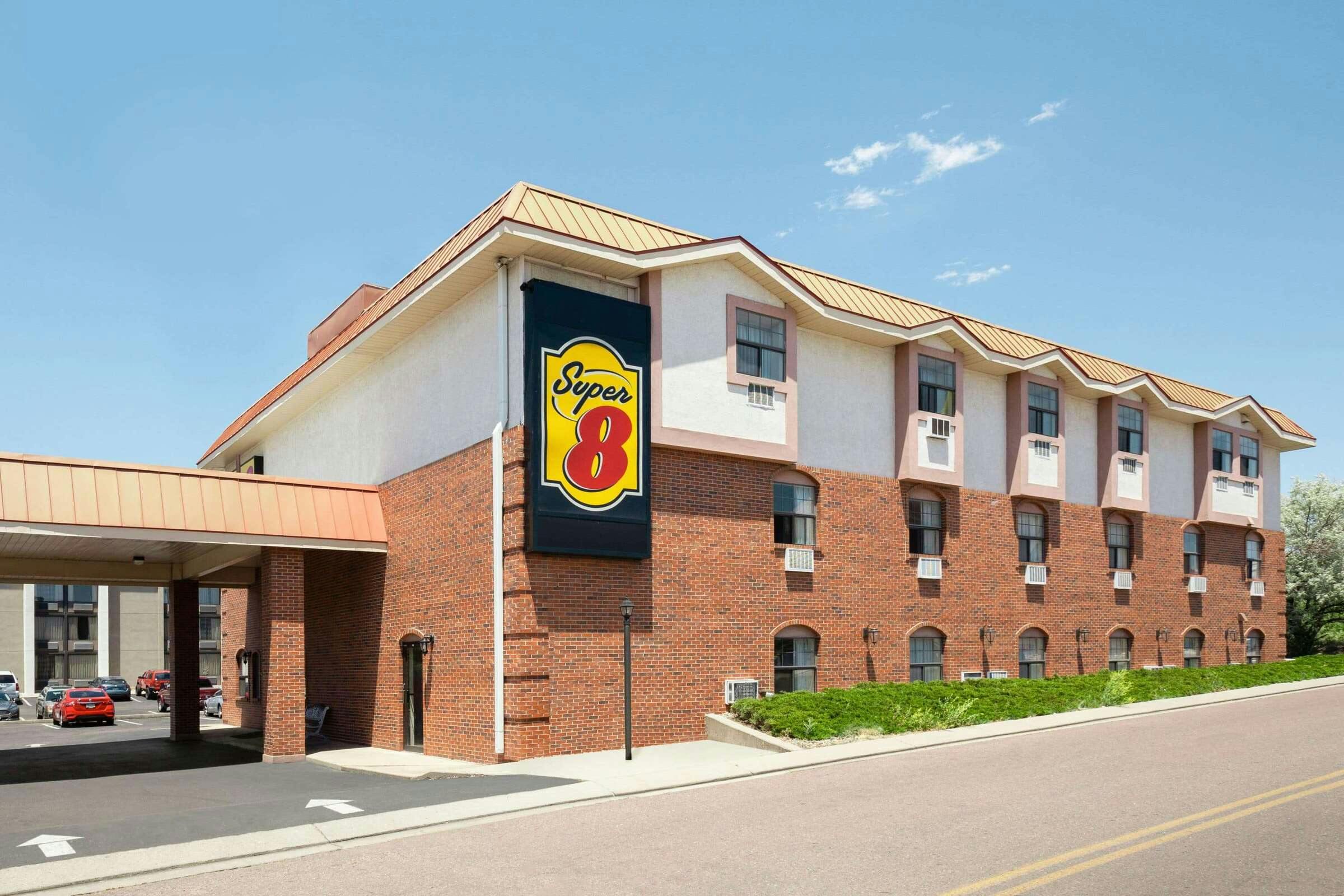 Super 8 Colorado Springs AFA