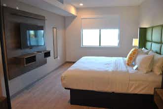 Hotel Wyndham Garden College Station photo 3
