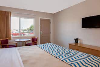 Hotel Travelodge by Wyndham Eureka photo 3