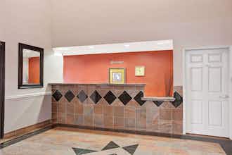 Hotel Super 8 Galveston TX photo 1