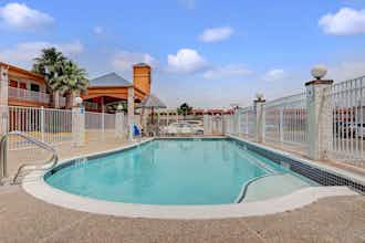 Hotel Super 8 Galveston TX photo 3