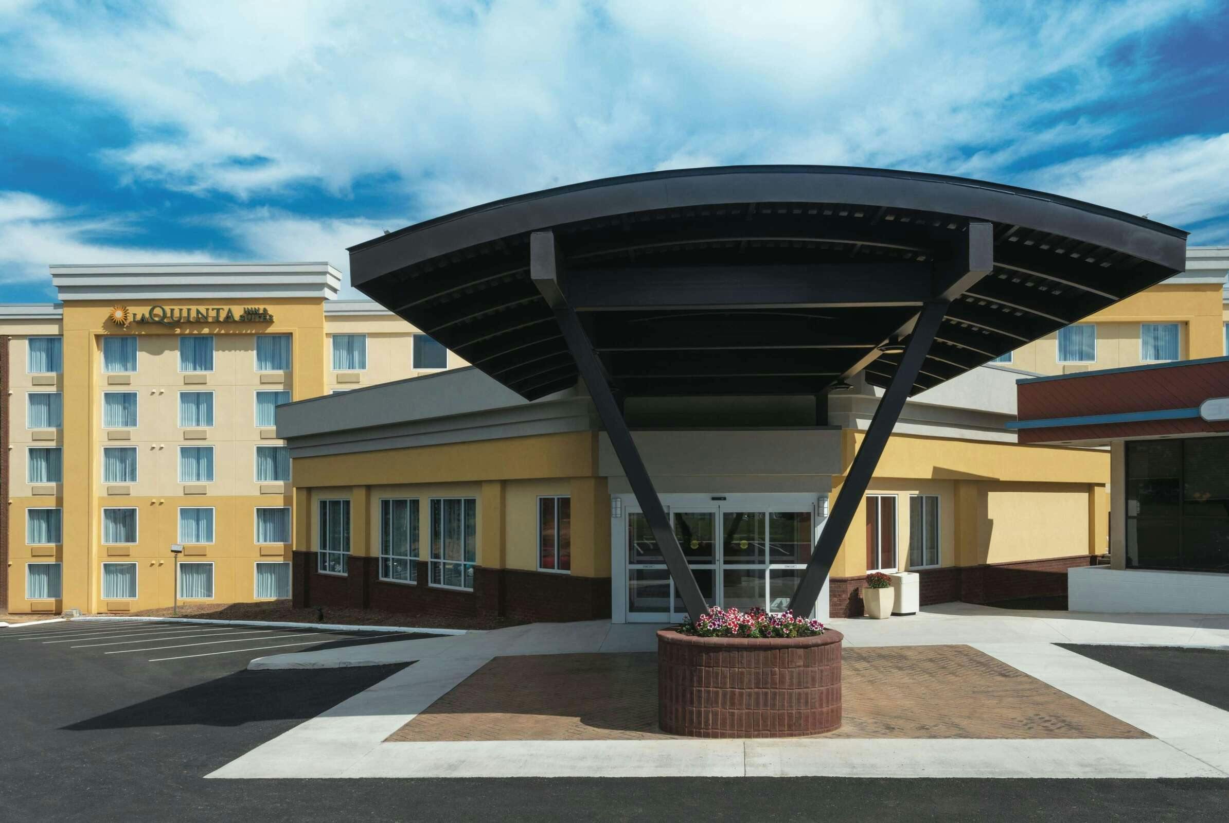 Hotel La Quinta Inn Ste Lynchburg photo 1