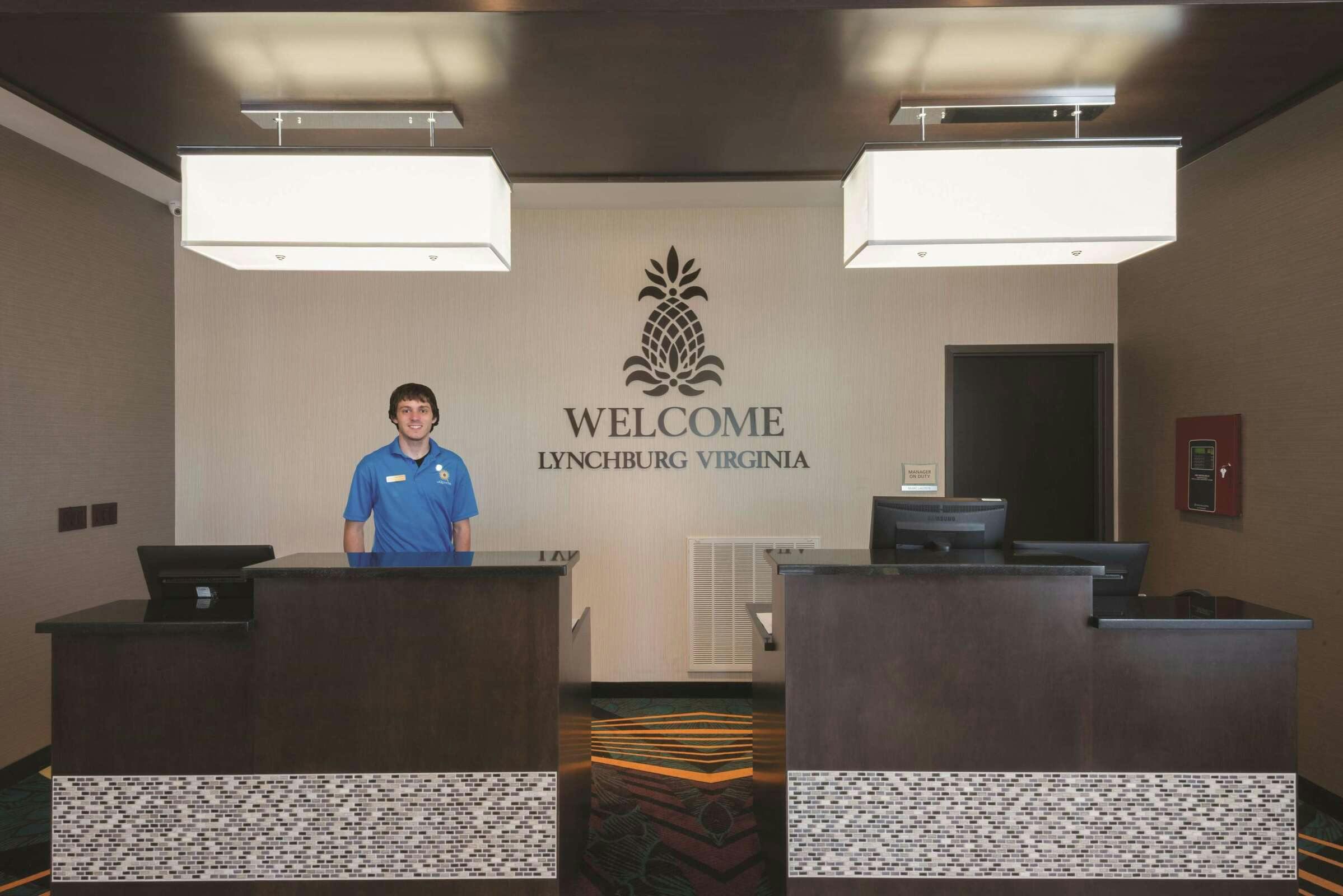 Hotel La Quinta Inn Ste Lynchburg photo 5