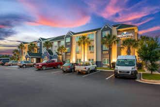 Hotel Microtel Inn & Suites by Wyndham Panama City photo 3