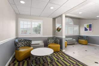 Hotel Microtel Inn & Suites by Wyndham Panama City photo 5