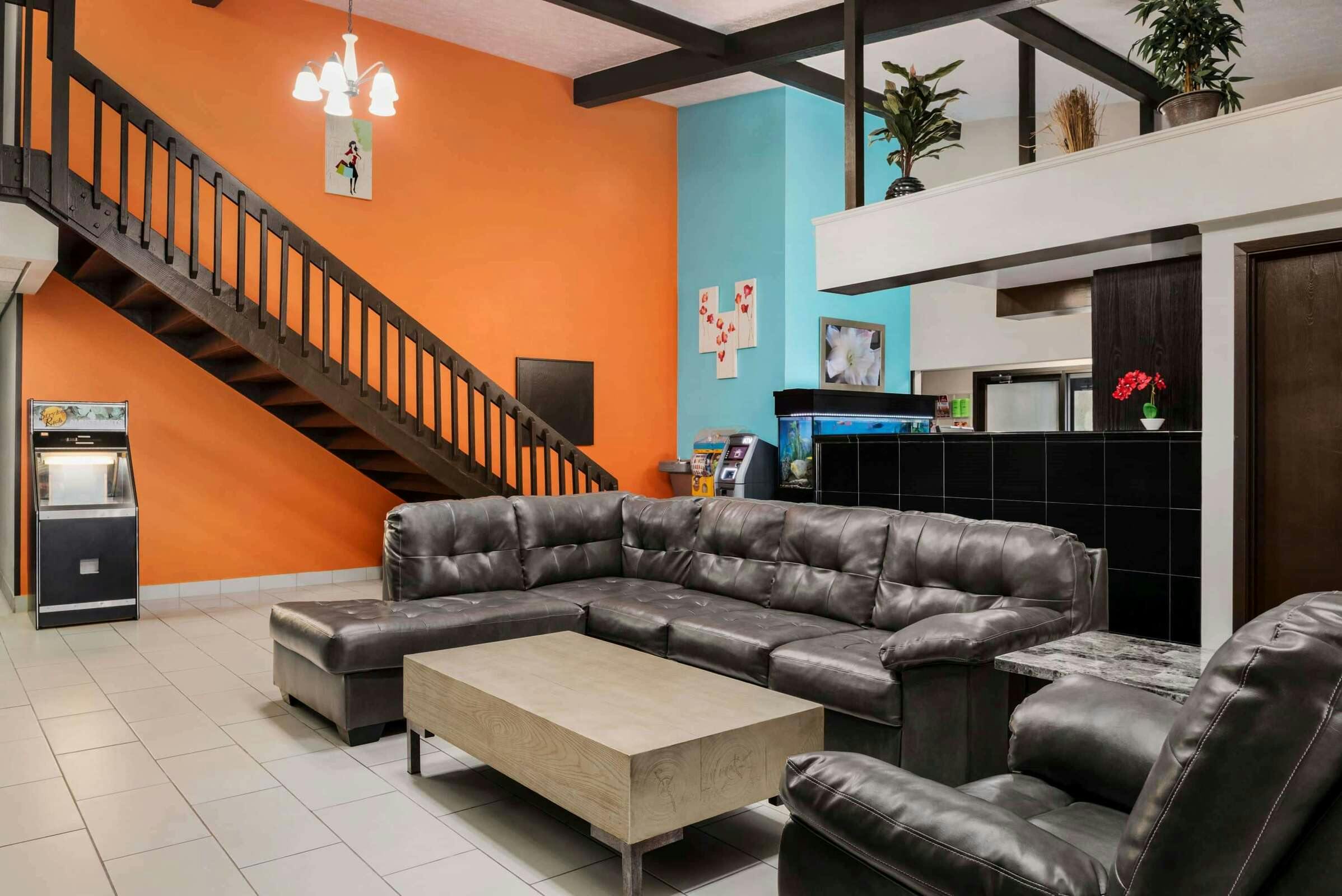 Hotel Howard Johnson by Wyndham Appleton photo 2