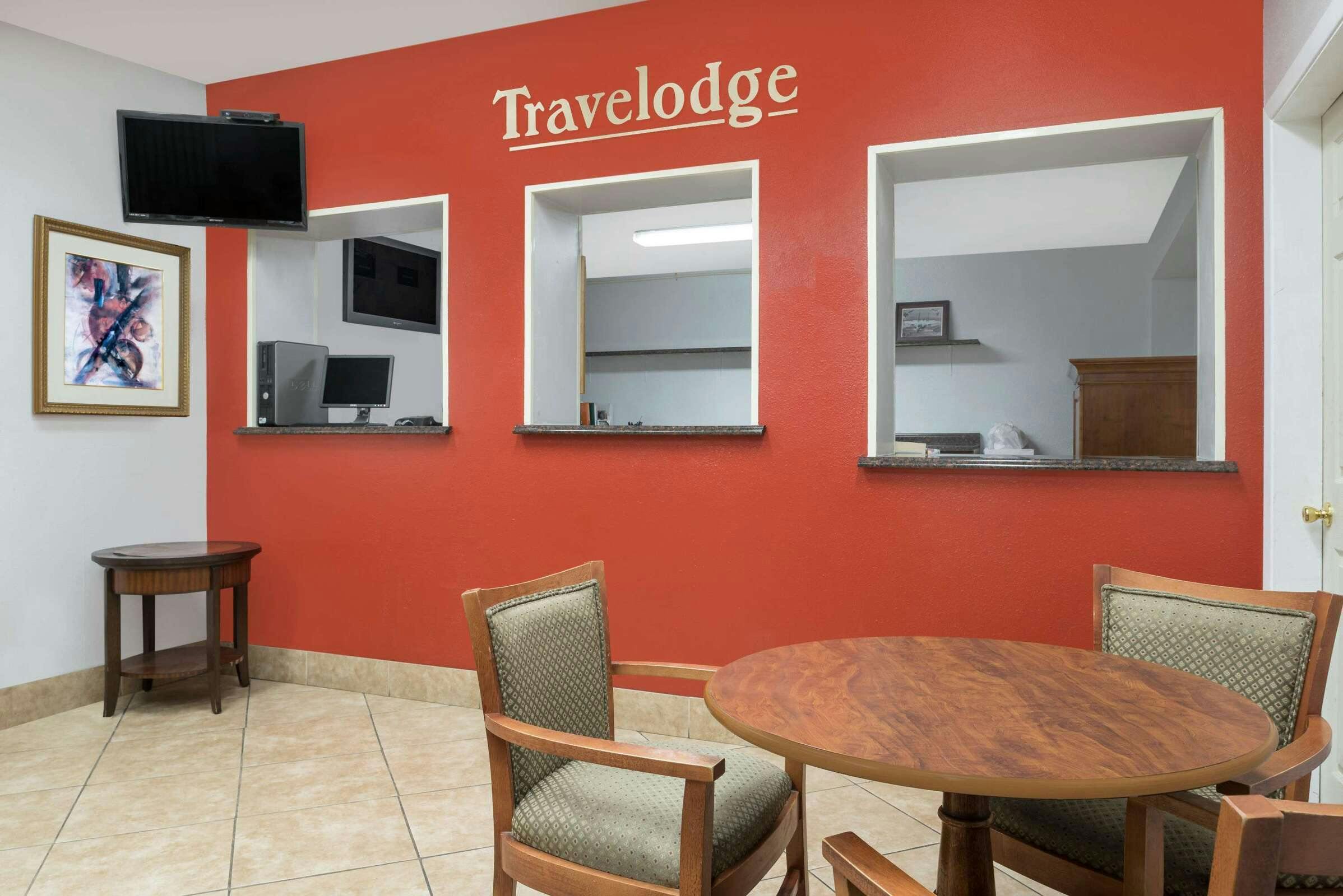 Hotel Travelodge Klamath Falls photo 1