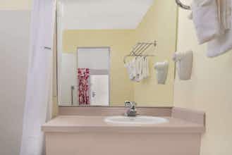 Hotel Travelodge Klamath Falls photo 3