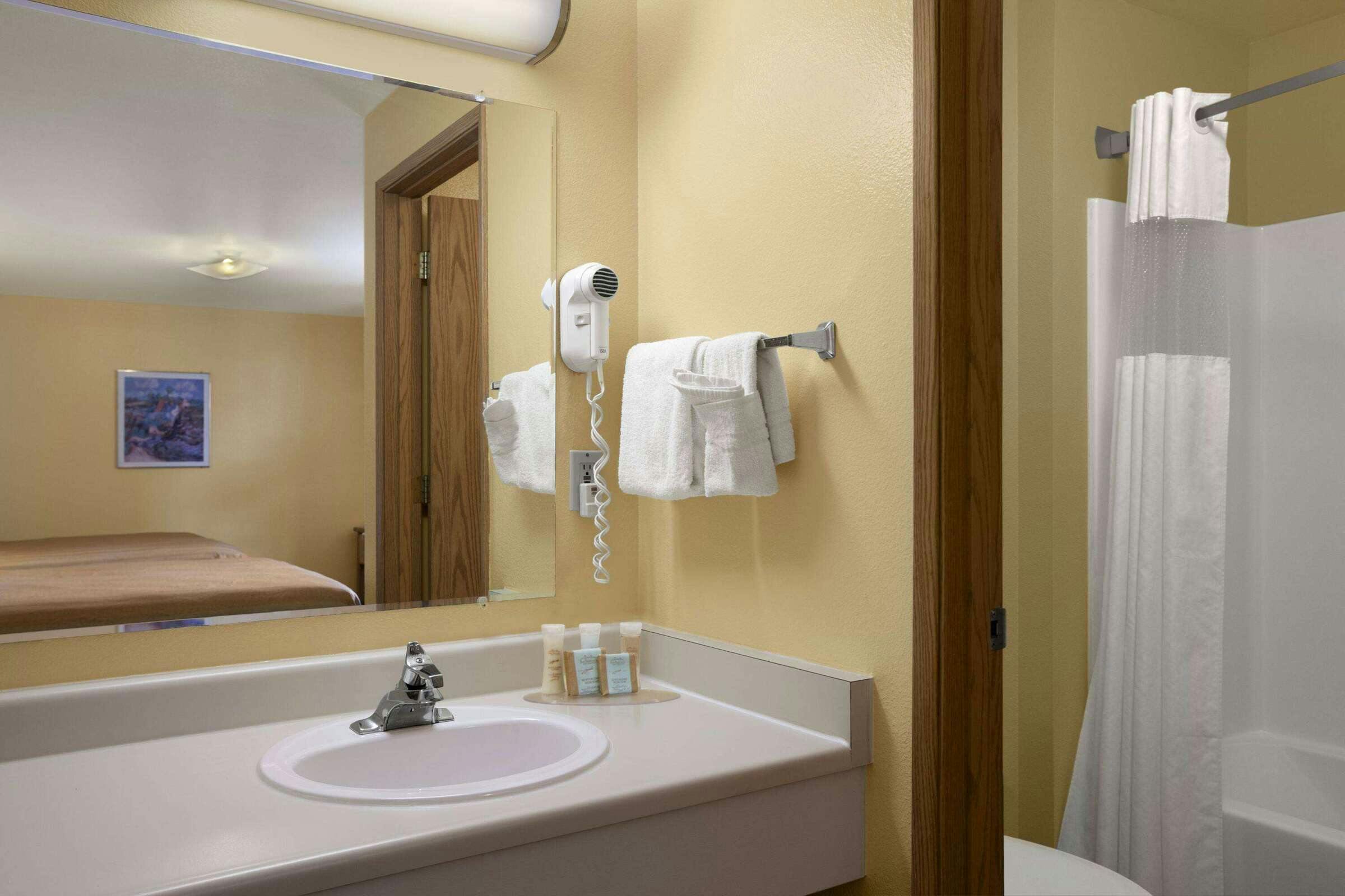 Hotel Travelodge Wenatchee photo 3