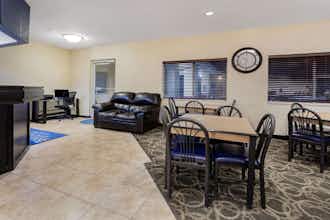 Hotel Baymont Suites Casper East photo 3