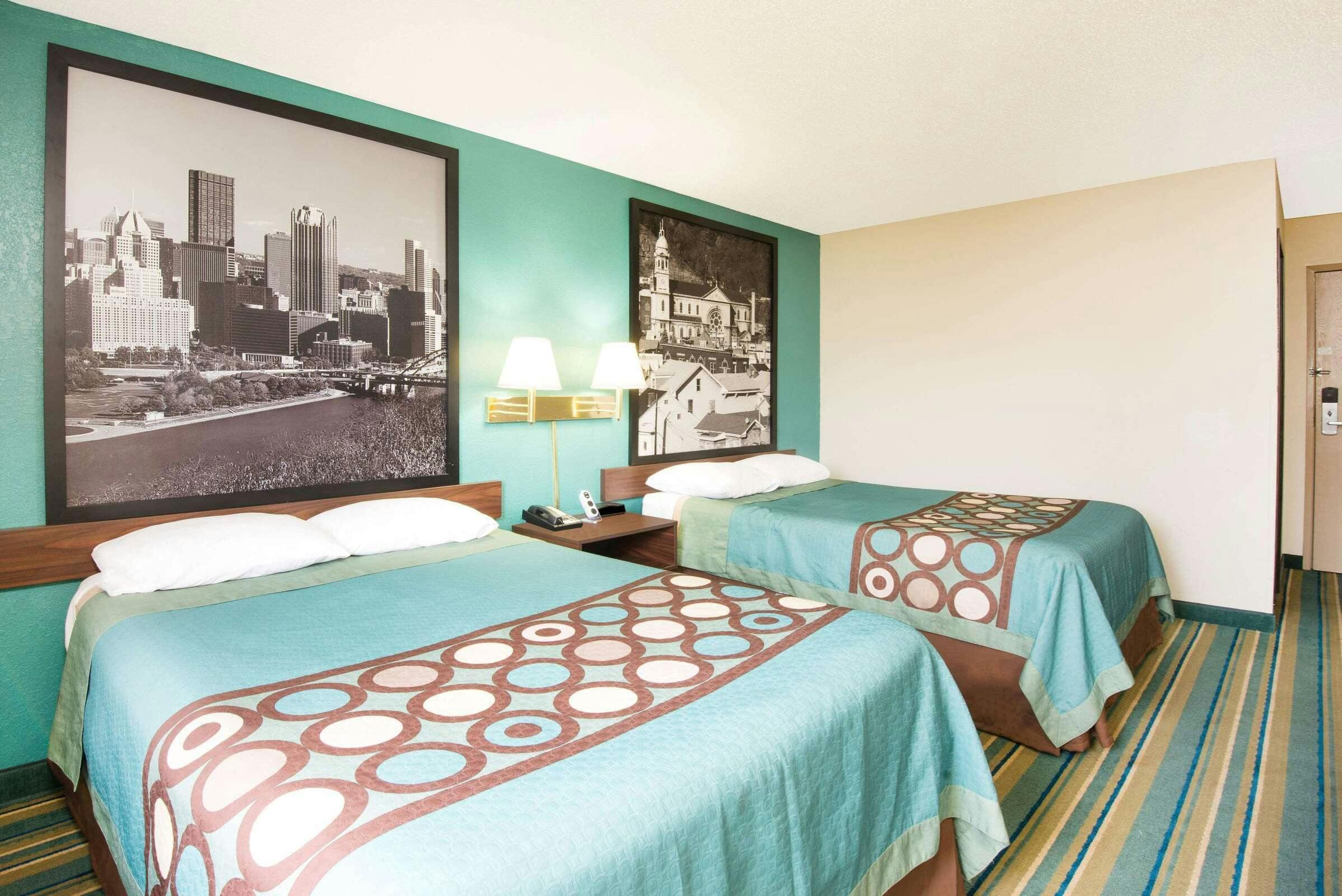 Hotel Super 8 Pittsburgh Airport/Uni photo 3