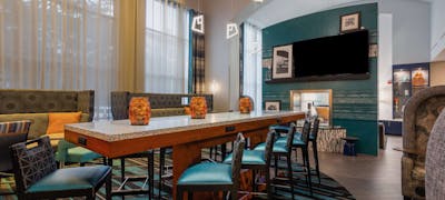 Hampton Inn and Suites Herndon/Reston