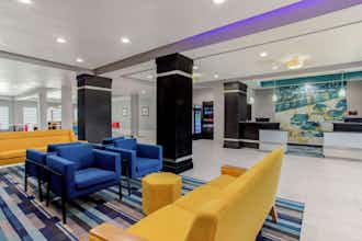 Hotel La Quinta Inn & Suites by Wyndham Northlake Fort Worth photo 3