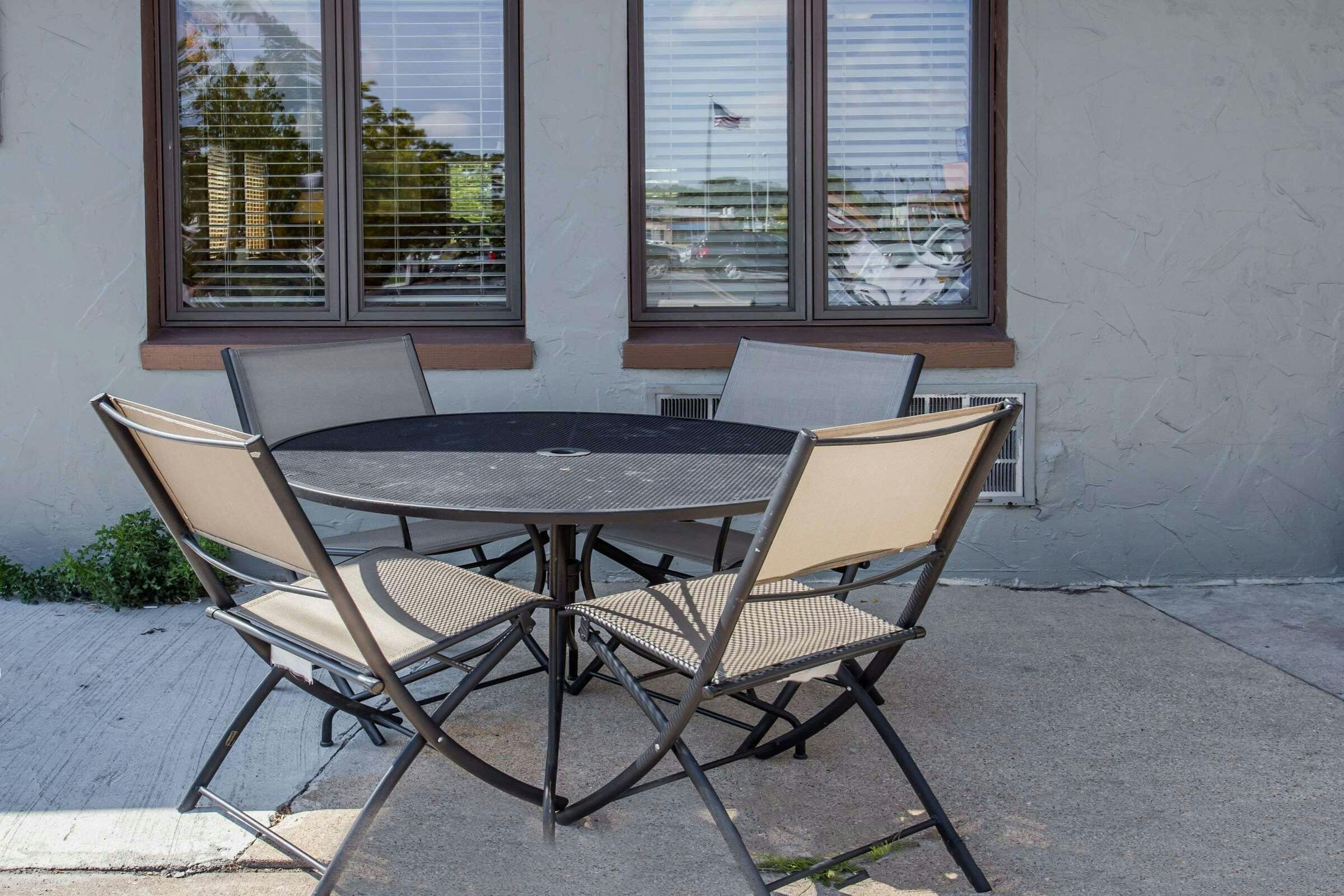 Hotel Days Inn West Allis photo 2