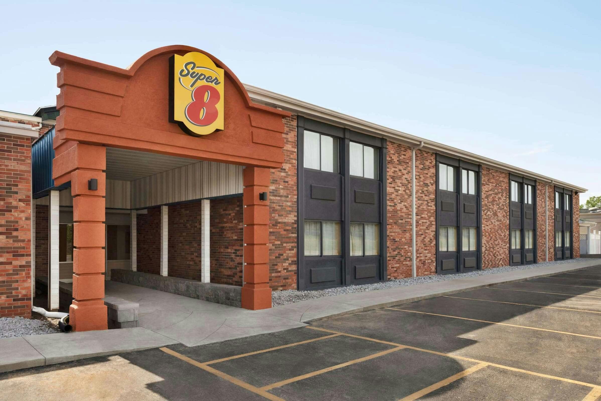 Hotel Super 8 Des Moines photo 1