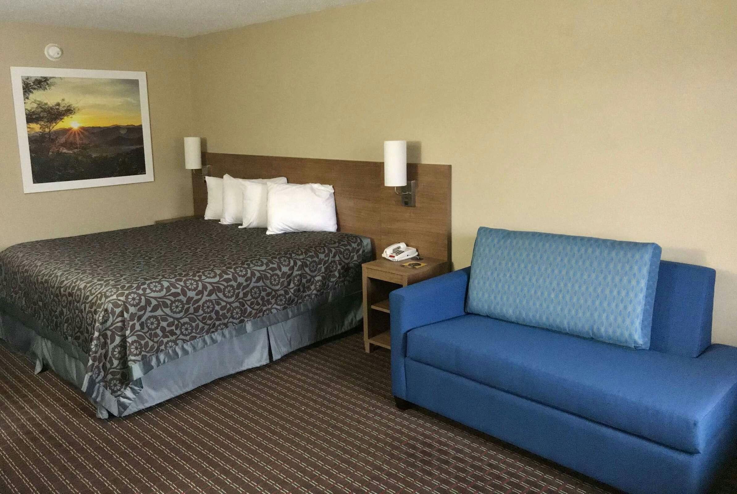 Hotel Days Inn By Wyndham Lexington/Columbia photo 5