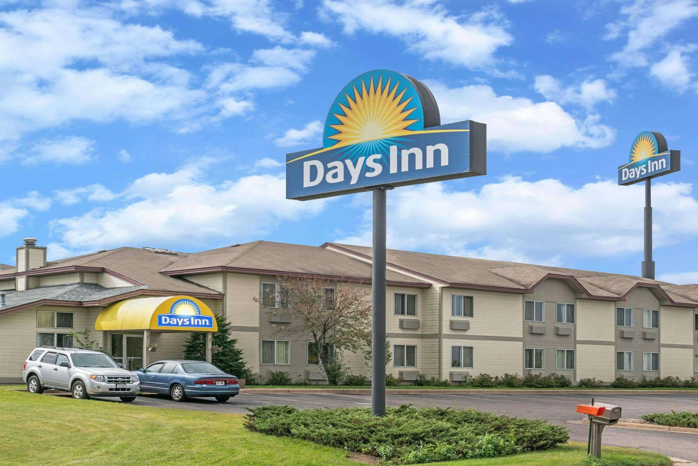 Hotel Days Inn by Wyndham West-Eau Claire photo 3