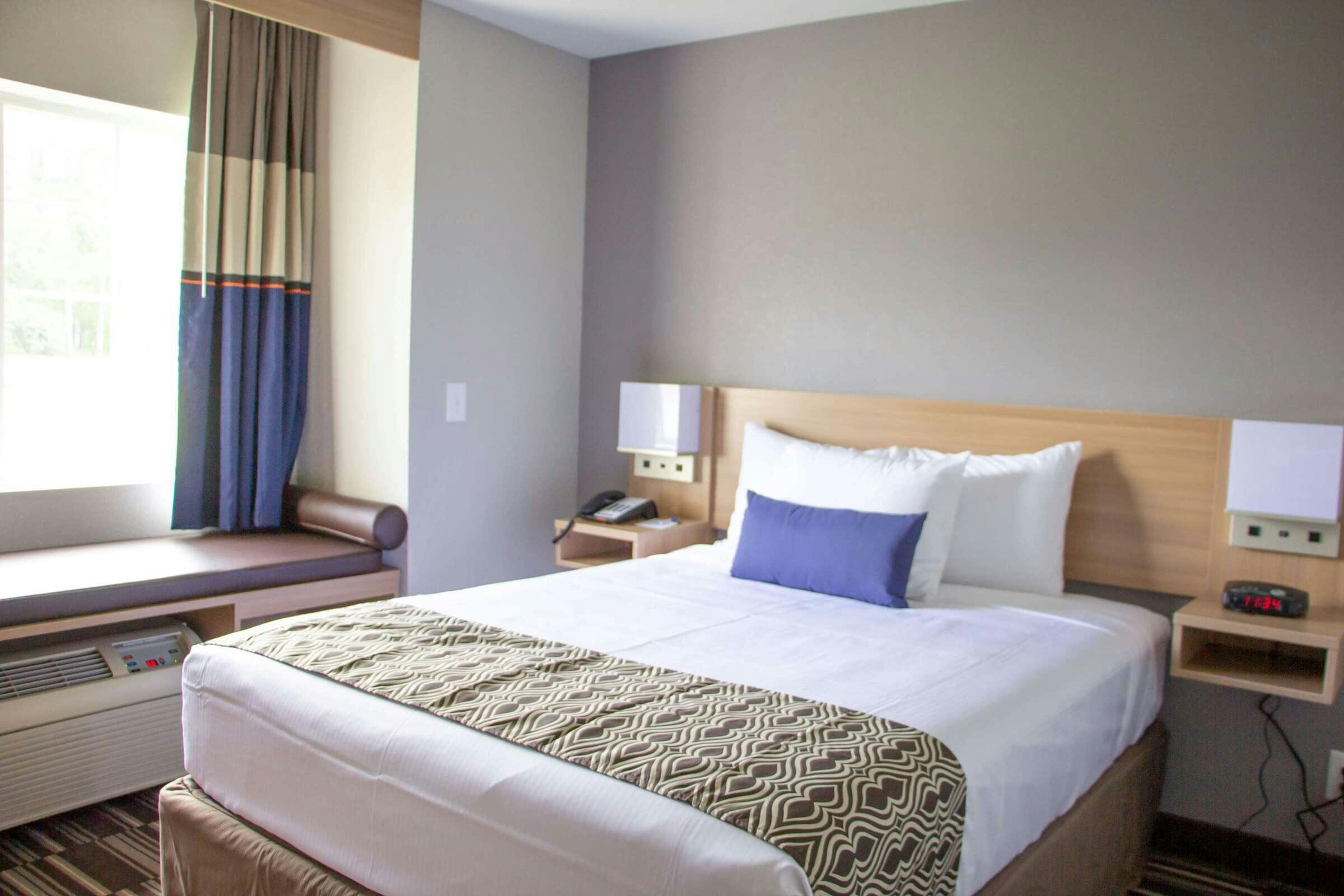 Hotel Microtel Inn & Suites by Wyndham Camp Lejeune/Jacksonville photo 3