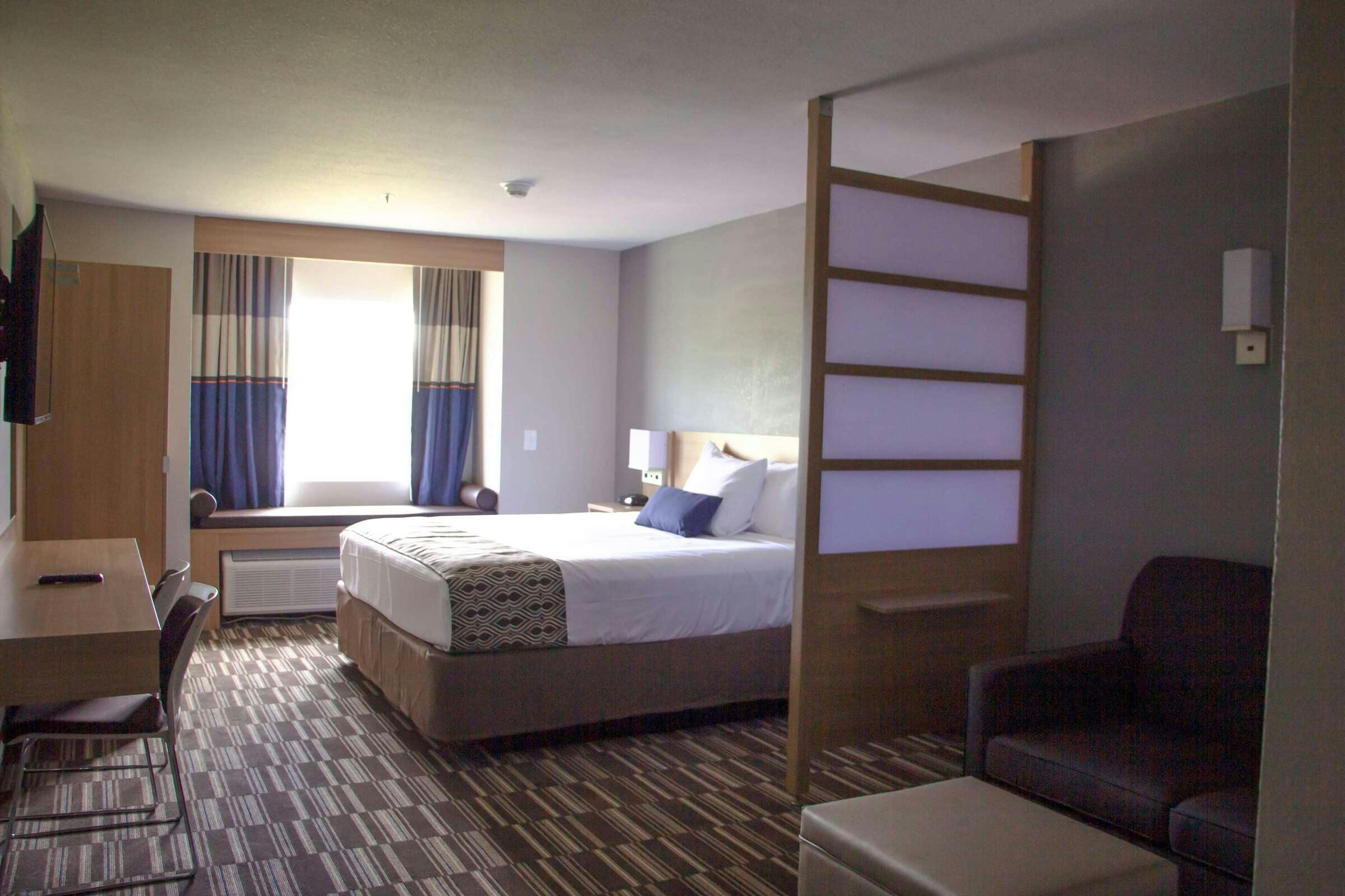 Hotel Microtel Inn & Suites by Wyndham Camp Lejeune/Jacksonville photo 5