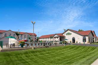 Hotel Wingate by Wyndham - Wisconsin Dells photo 4