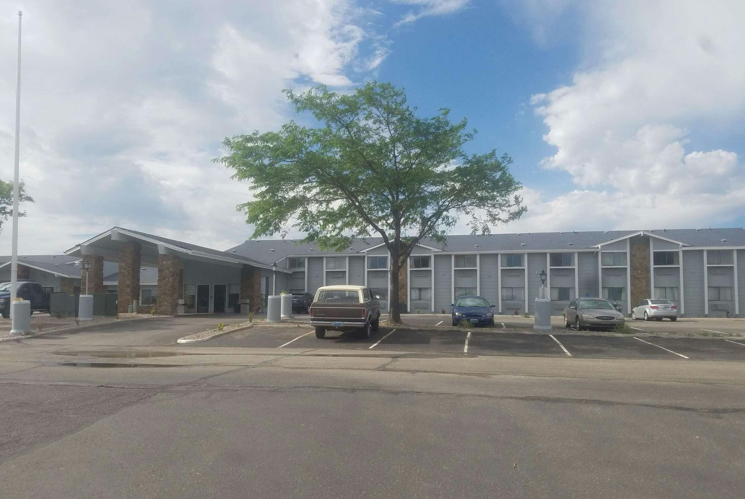 Super 8 Casper East/Evansville
