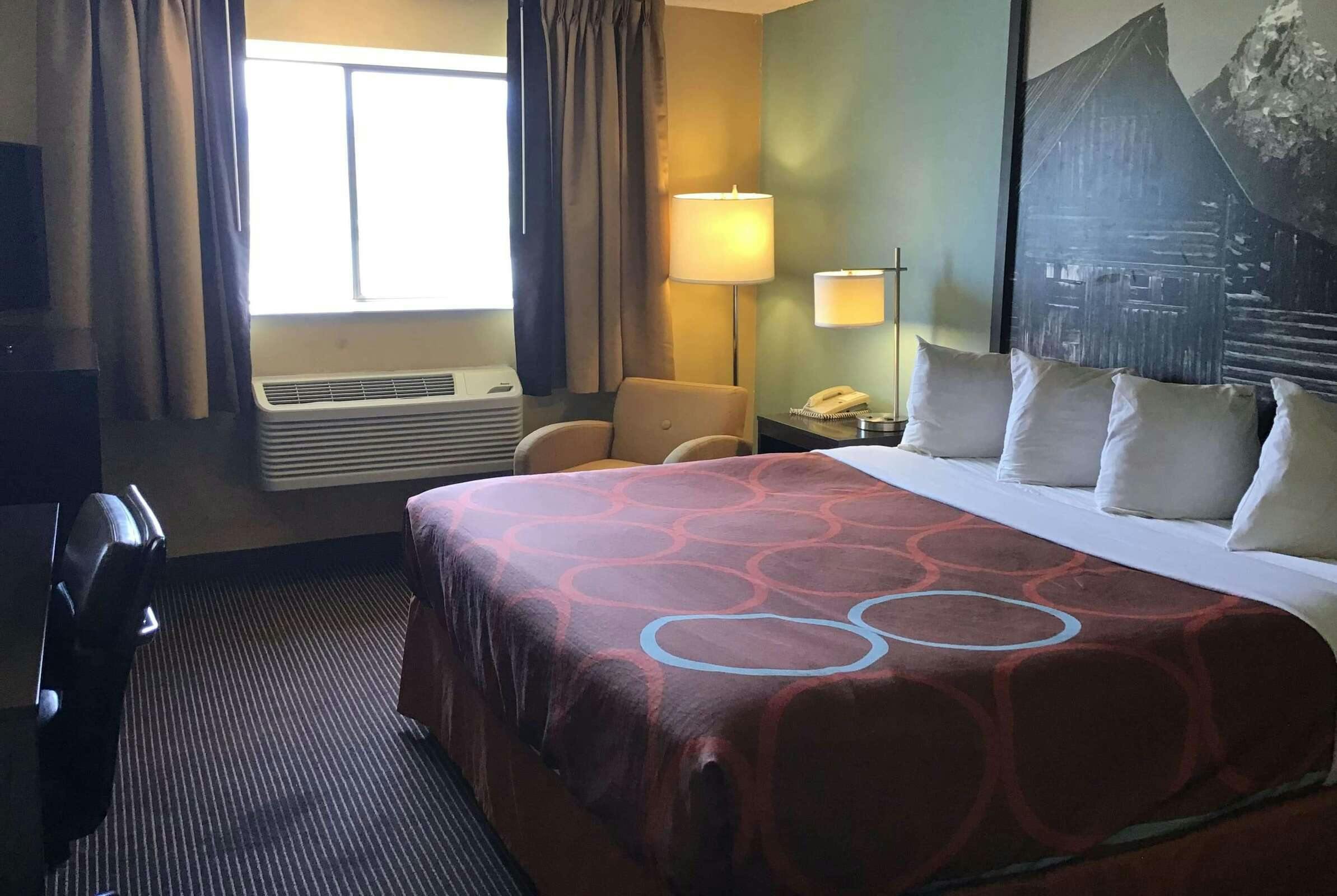 Hotel Super 8 Casper East/Evansville photo 4