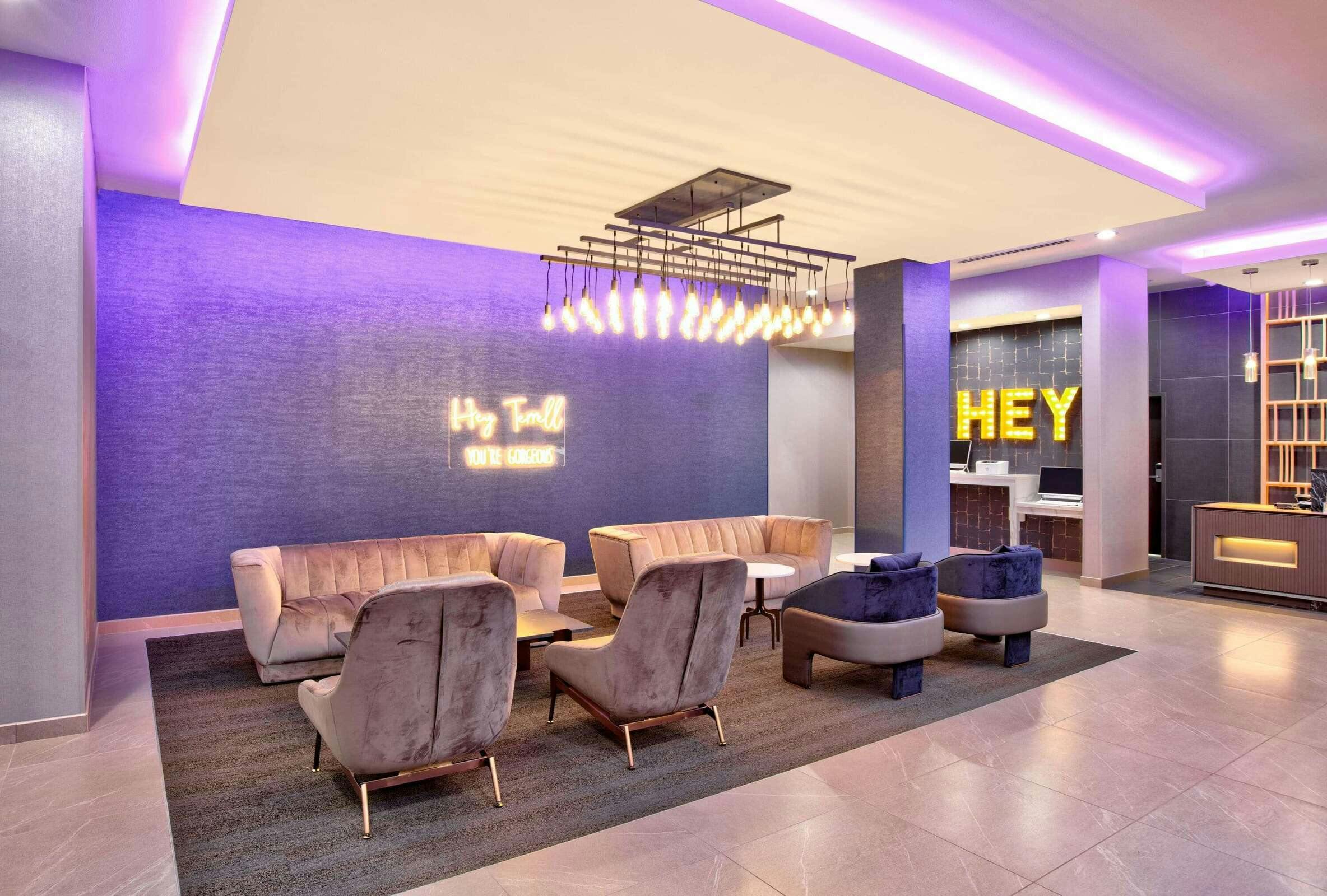 Hotel La Quinta Inn & Suites by Wyndham Terrell photo 3