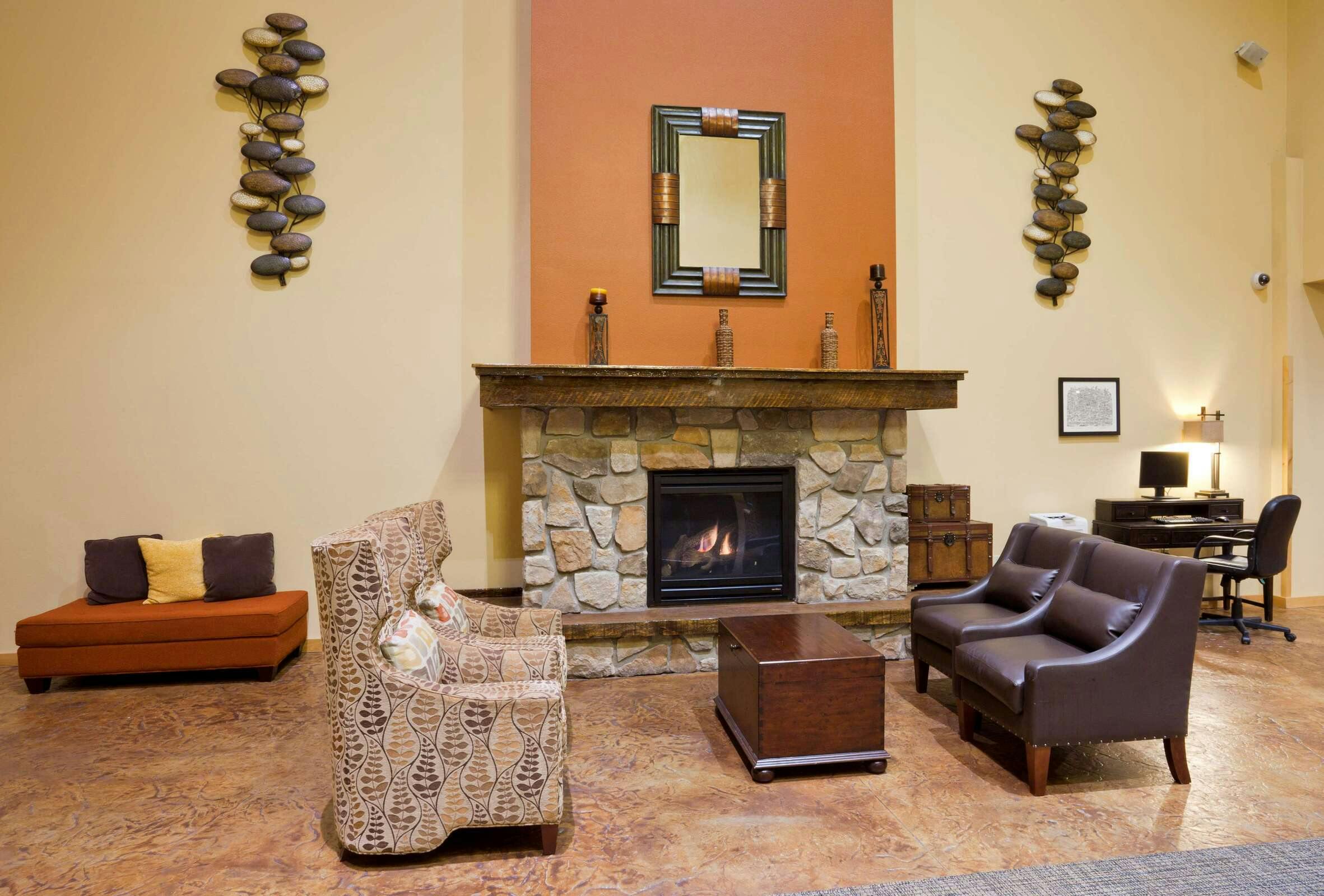 Hotel AmericInn by Wyndham Fargo Medical Center photo 5