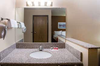Hotel Days Inn by Wyndham Hurricane/Zion National Park Area photo 4