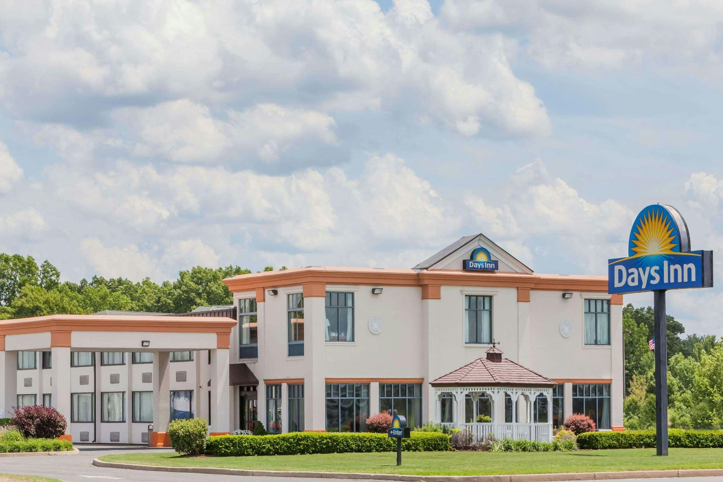 Days Inn Windsor Locks