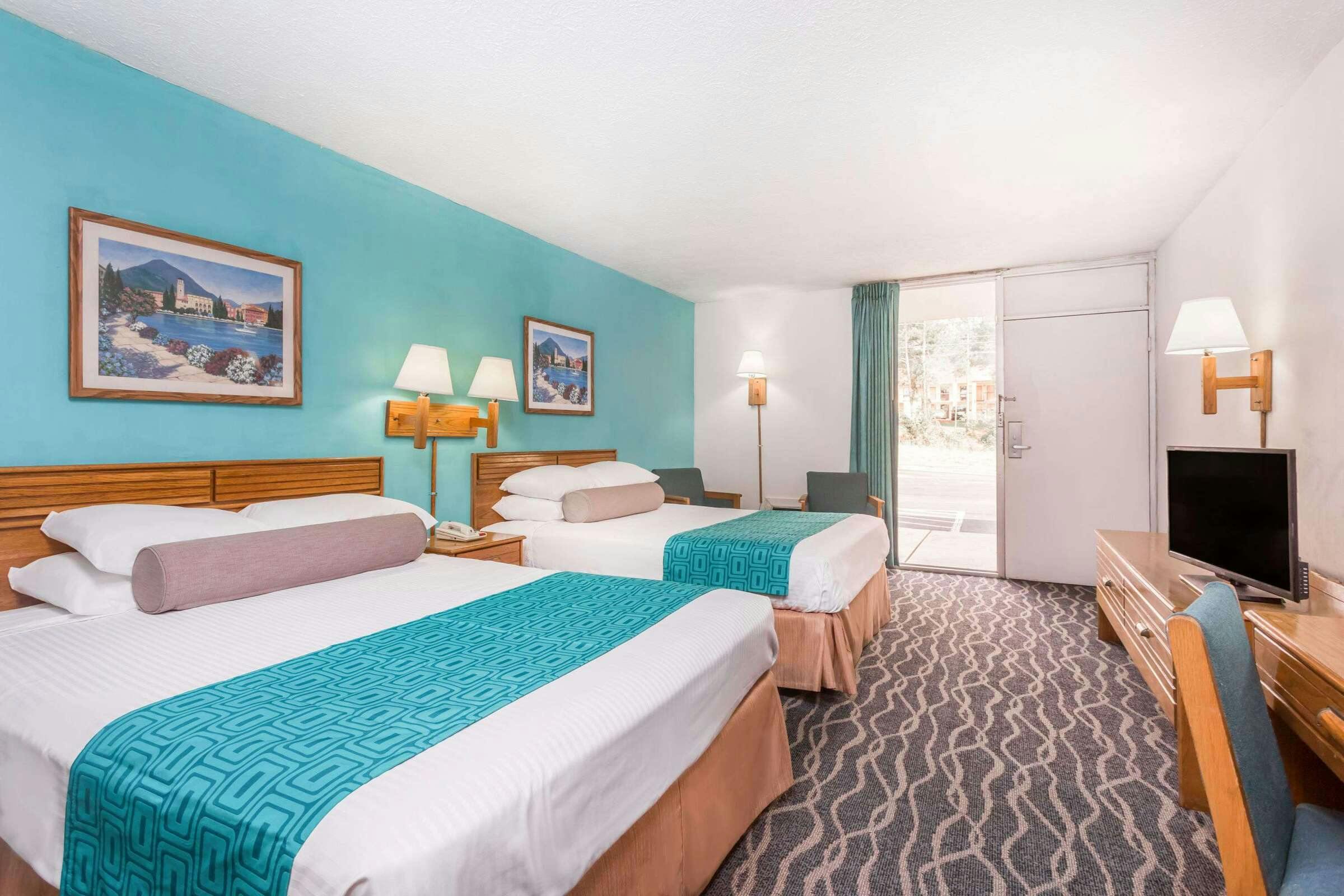 Hotel Howard Johnson Inn Commerce GA photo 3