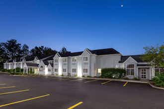 Hotel Microtel Inn & Suites by Wyndham Sunbury/Columbus North photo 4