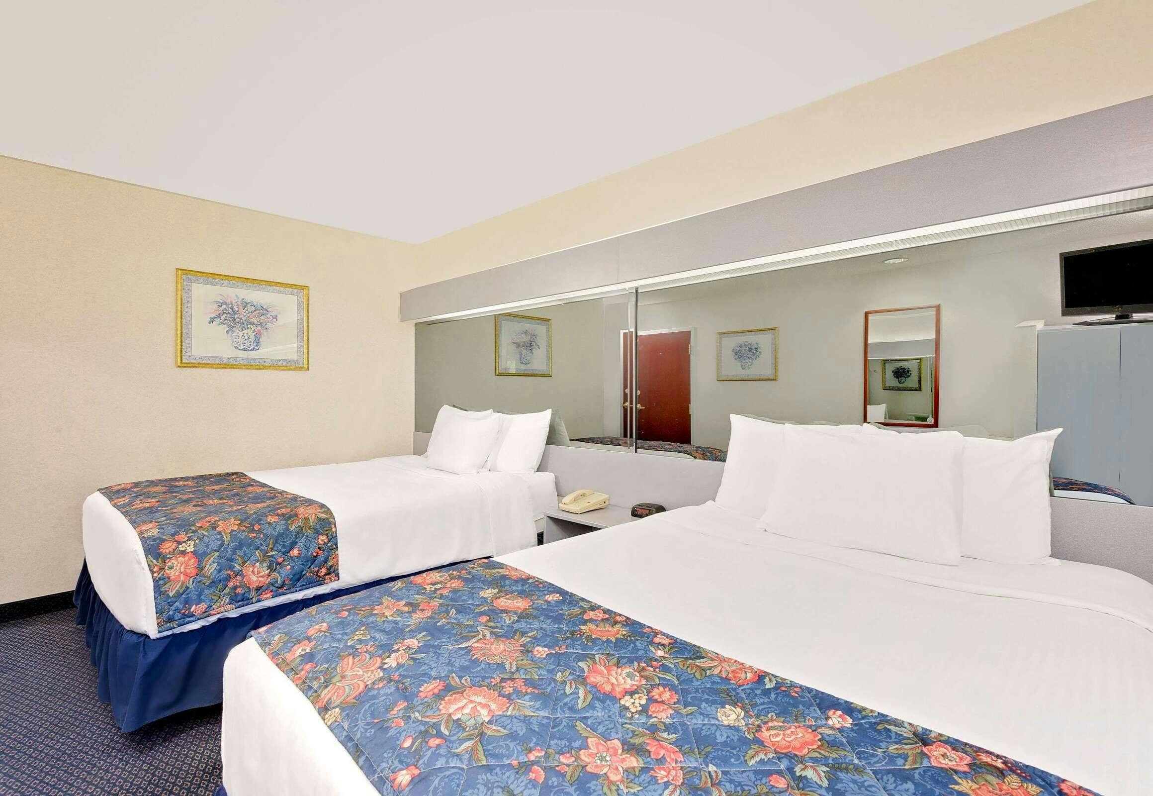 Hotel Microtel Hagerstown by I-81 photo 3