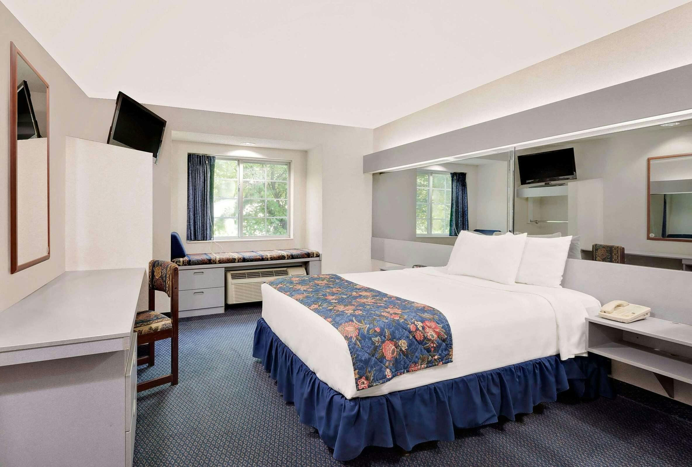 Hotel Microtel Hagerstown by I-81 photo 4