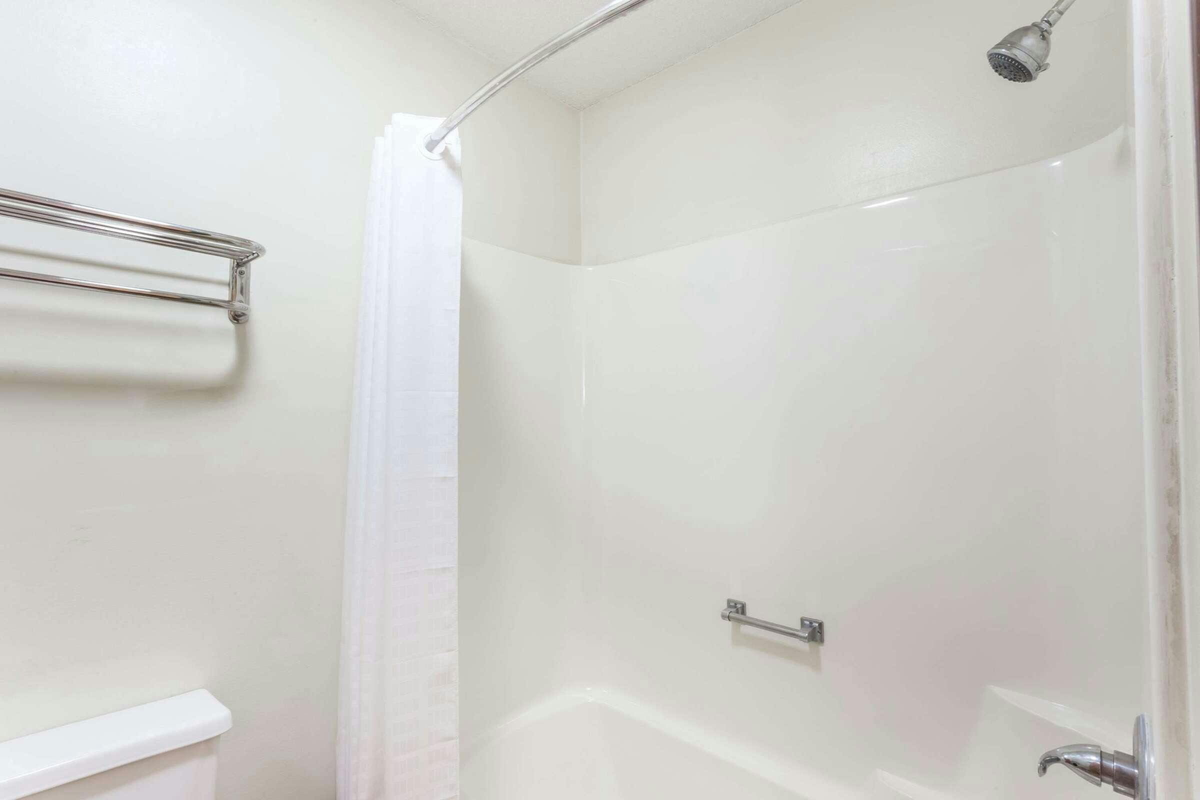 Hotel Super 8 Dixon IL photo 4