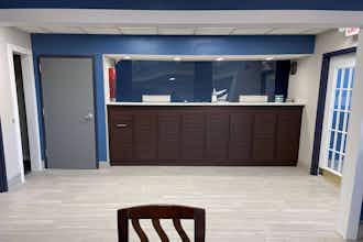 Hotel Baymont Adairsville photo 1