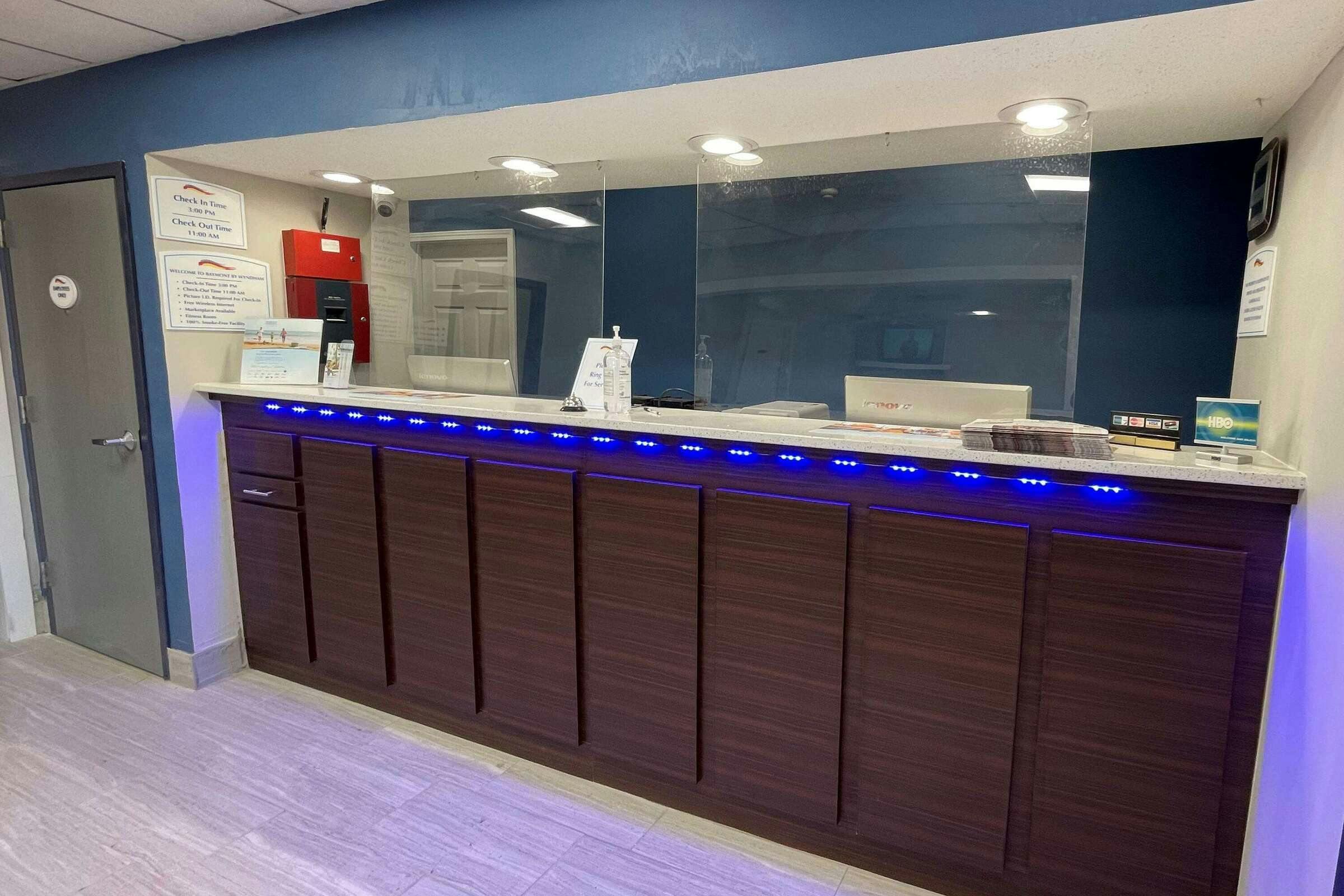 Hotel Baymont Adairsville photo 3