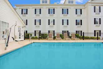 Hotel Baymont Inn and Suites Pearl photo 2