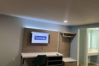 Hotel Travelodge by Wyndham Fairplex Pomona photo 1