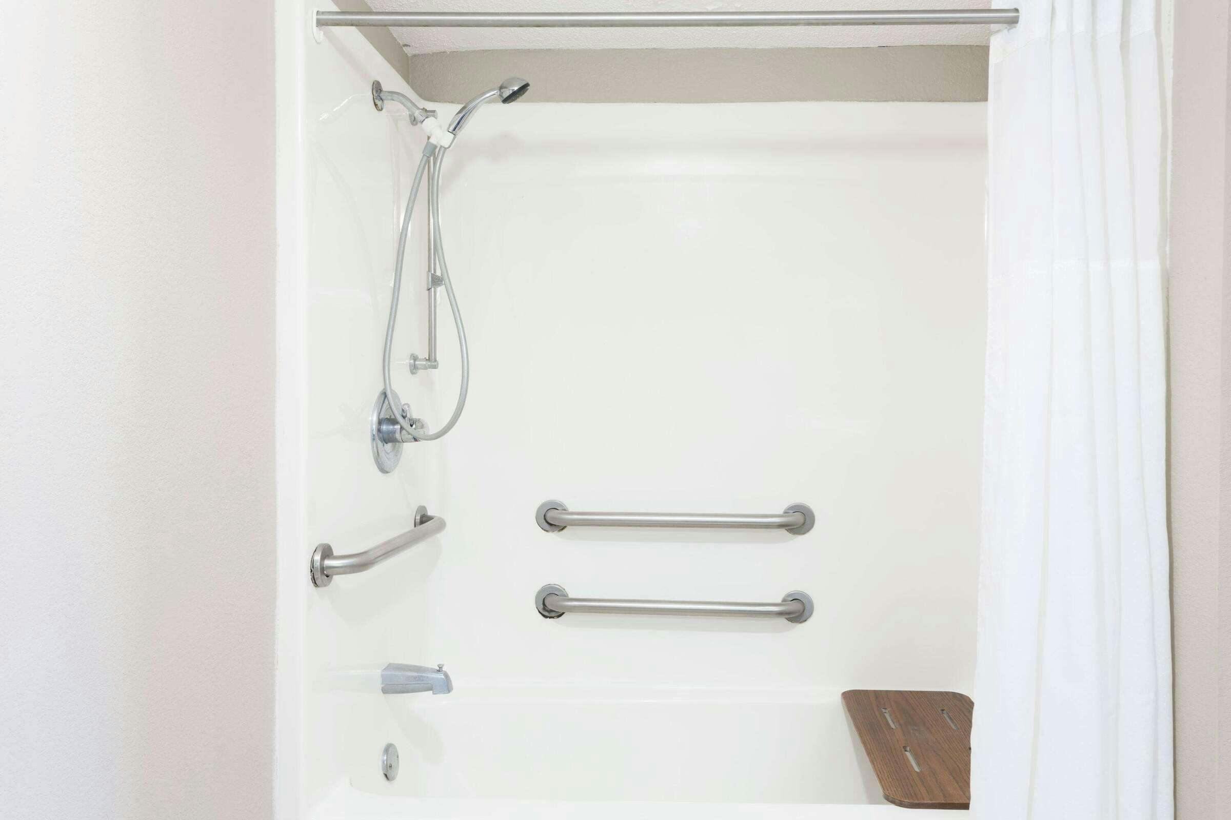 Hotel Super 8 by Wyndham Marianna photo 5