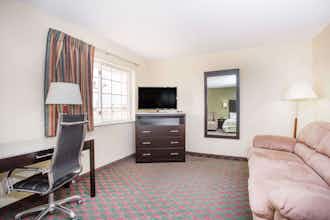 Hotel Days Inn Lexington NE photo 5