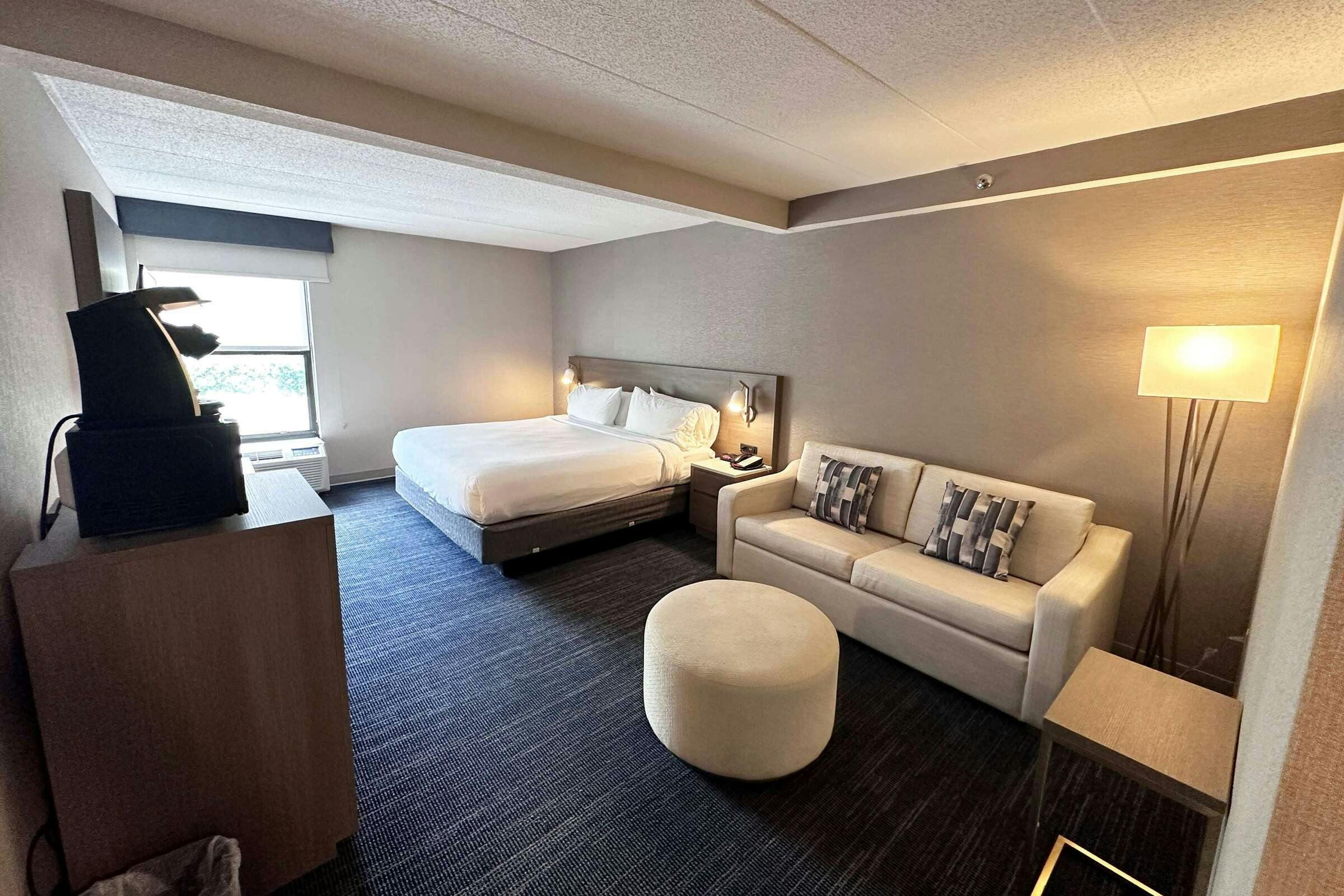 Hotel Wingate by Wyndham Waynesboro photo 3